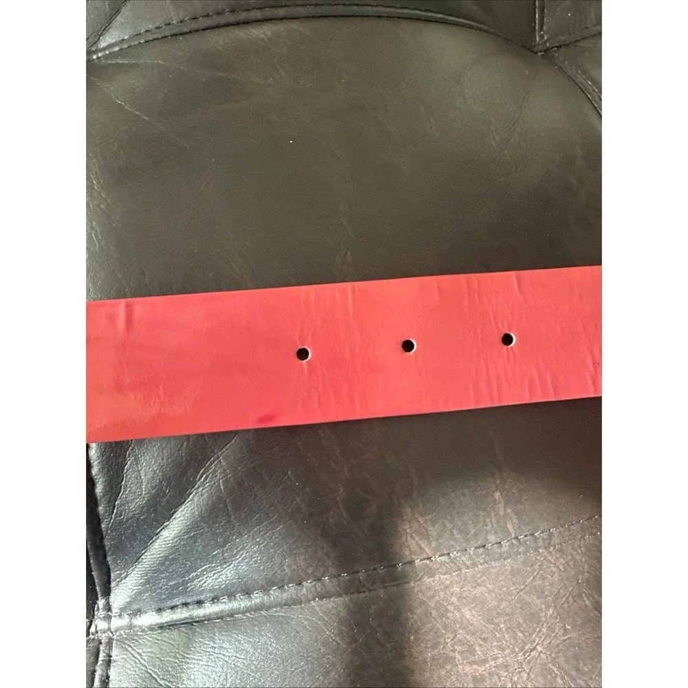 VERSACE H&M PINK PATENT‎ LEATHER BELT SIZE US Small *See Flaws*
